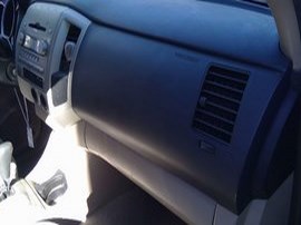 2008 TOYOTA TACOMA WHITE SR5 CREW CAB 4.0 AT 2WD.  Z24863